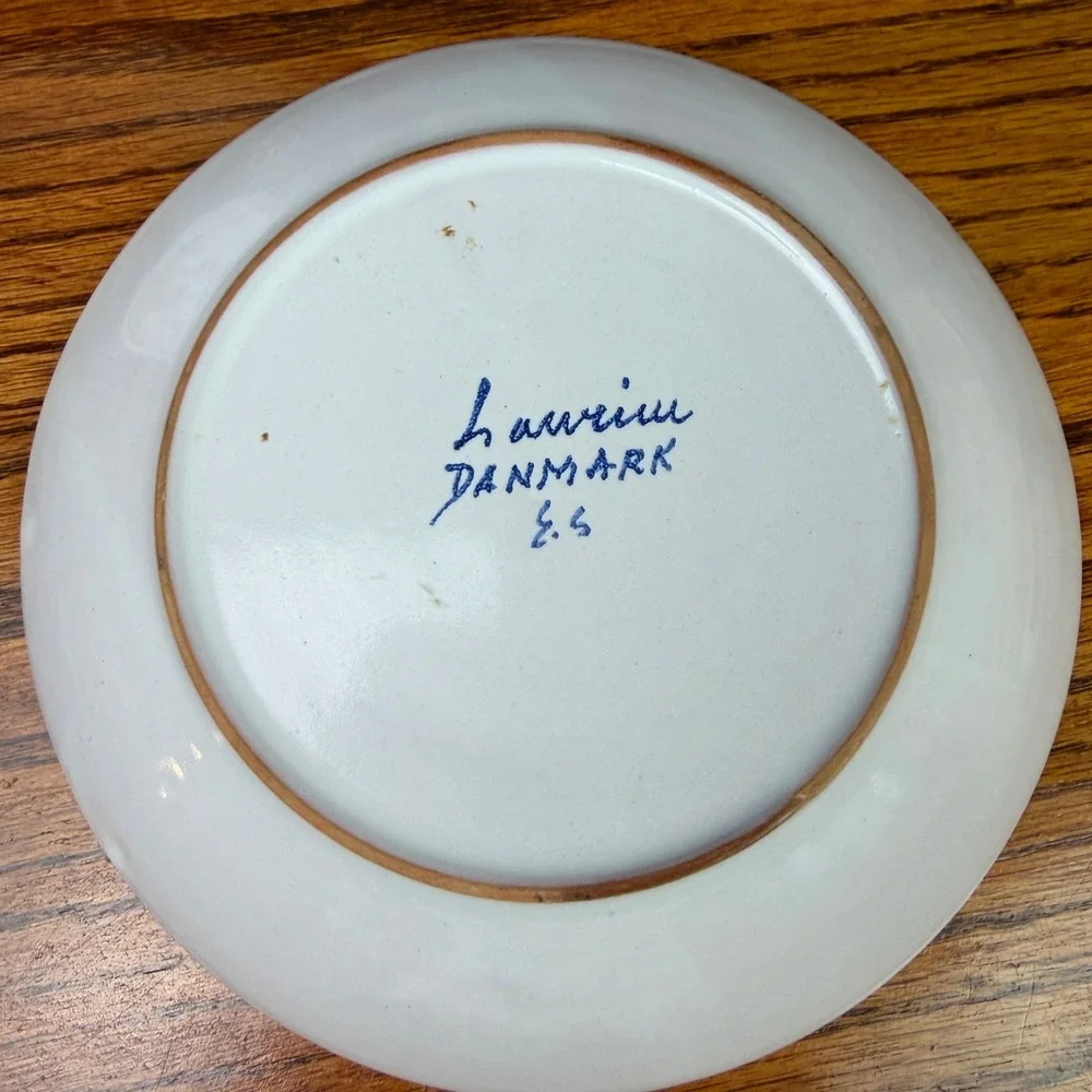 Laurine Plate Set Hand Painted Stoneware Signed Blue Green 7.75
